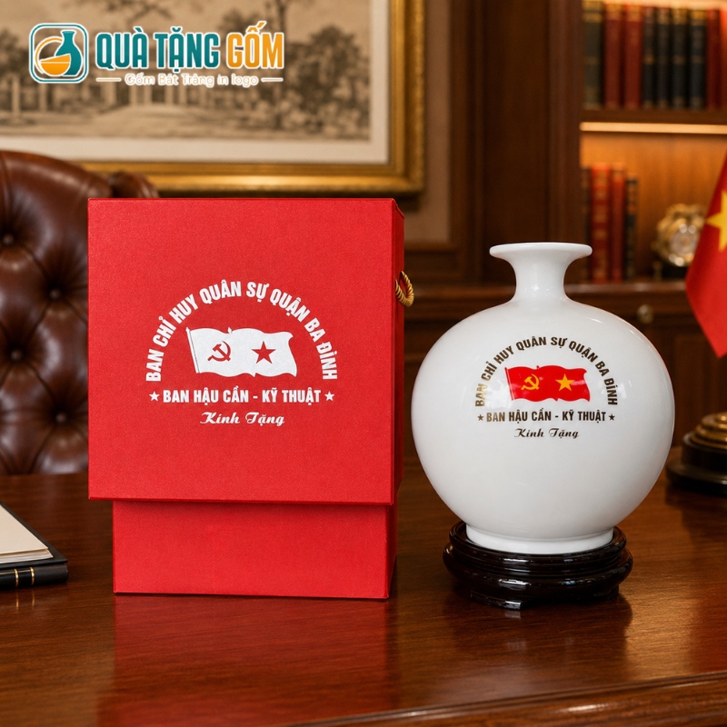 Bình hút lộc Bát Tràng in logo men trắng Thuận Buồm Xuôi Gió vàng kim 26cm QTG-BHL05 - Ảnh 7