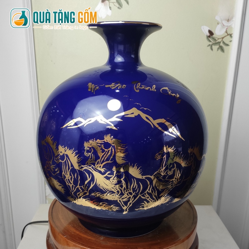Bình hút lộc in logo men xanh dương Mã Đáo Thành Công vẽ vàng 26cm QTG-BHL01 - Ảnh 4