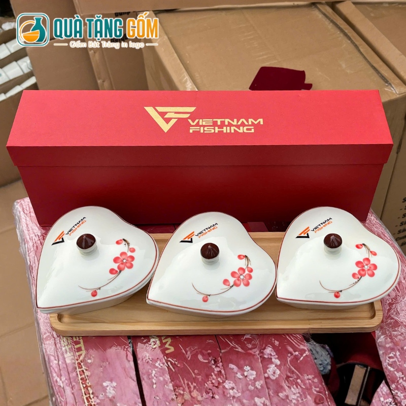Bộ 3 hũ mứt dáng tim quà tặng in logo vẽ hoa đào hồng QTG-KM02 - Ảnh 3