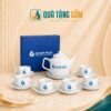 Bộ ấm chén men trắng in logo quà tặng dáng vuông cao 650ml QTG-AC04