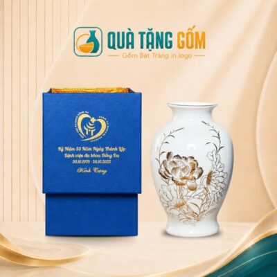 Lọ hoa gốm sứ quà tặng in logo dáng đùi dế họa tiết hoa sen vàng kim QTG-LH02